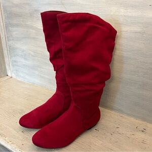 Lower East Side Burgundy Red Faux Suede Slouchy Heeled Boot Size 11w GC
